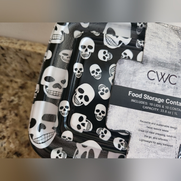 Spooky Skull Lid Food Storage Set - Picture 3 of 5